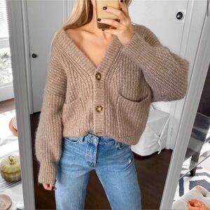 Zara Patch Pocket Knit Oversized Cardigan Jacket Sweater Outerwear Tan Brown